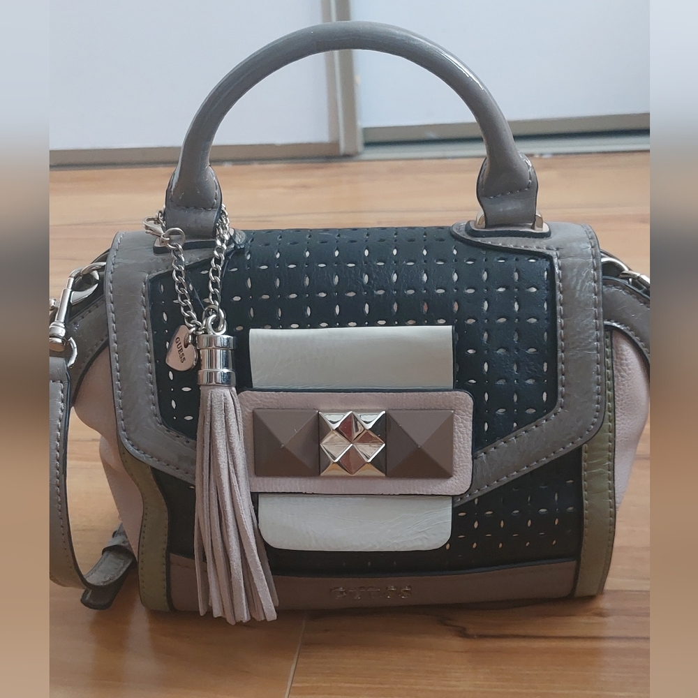 GUESS Women's Black and Brown Adjustable Crossbody/ Hand Bag
